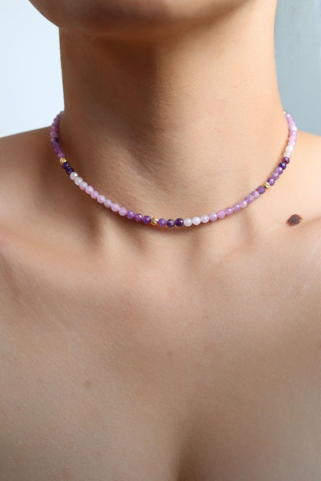 Choker en Piedras Naturales 4 mm con Oro 18K