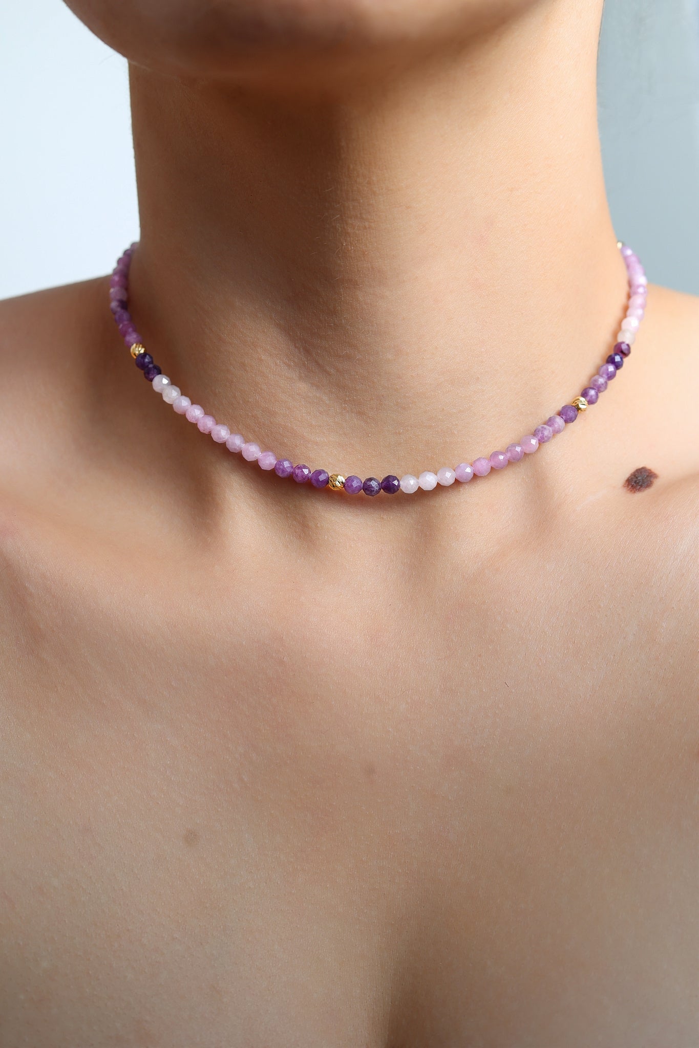 Choker en Piedras Naturales 4 mm con Oro 18K