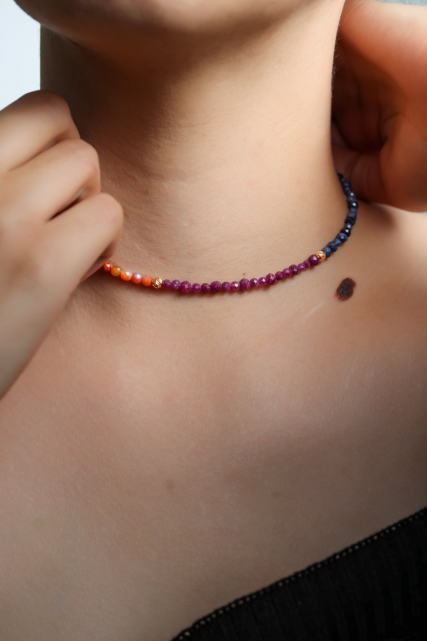 Choker en Piedras Naturales 4 mm con Oro 18K