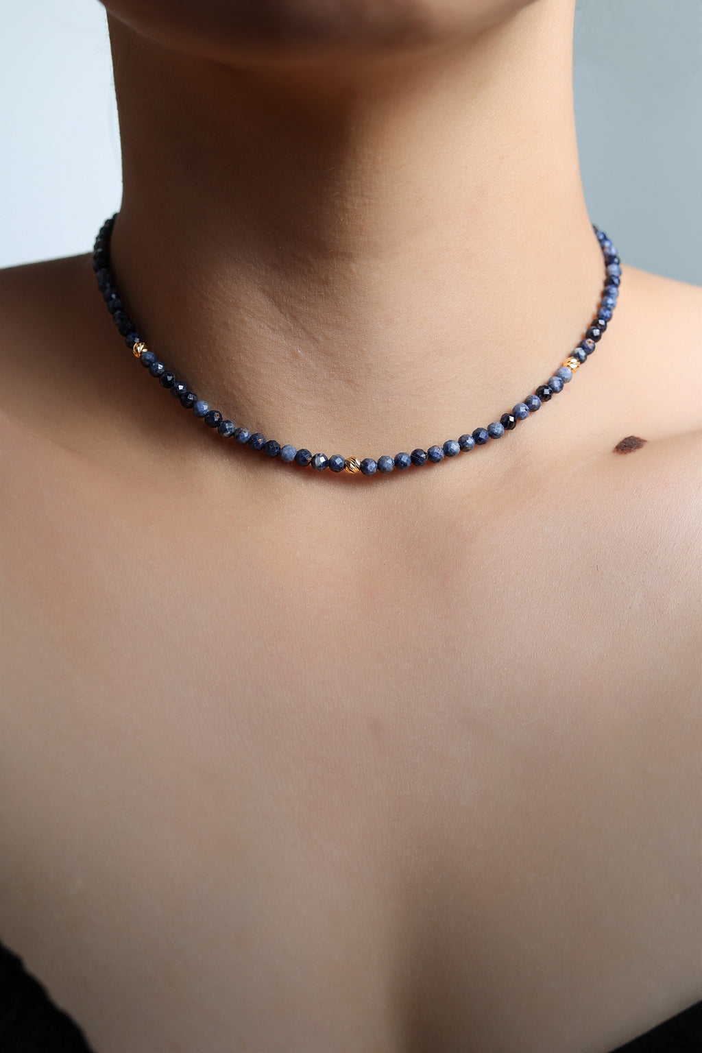 Choker en Piedras Naturales 4 mm con Oro 18K