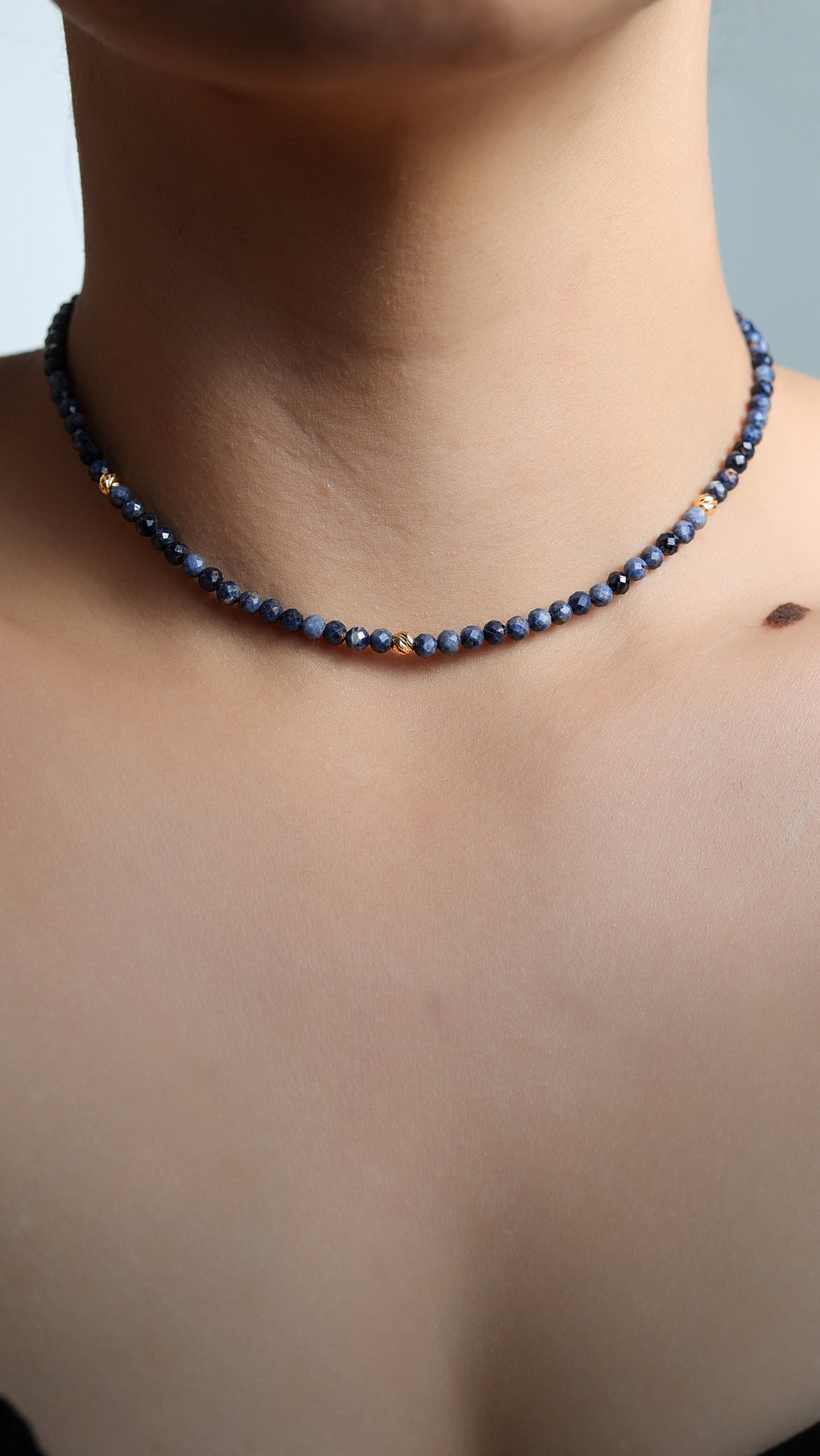 Choker en Piedras Naturales 4 mm con Oro 18K