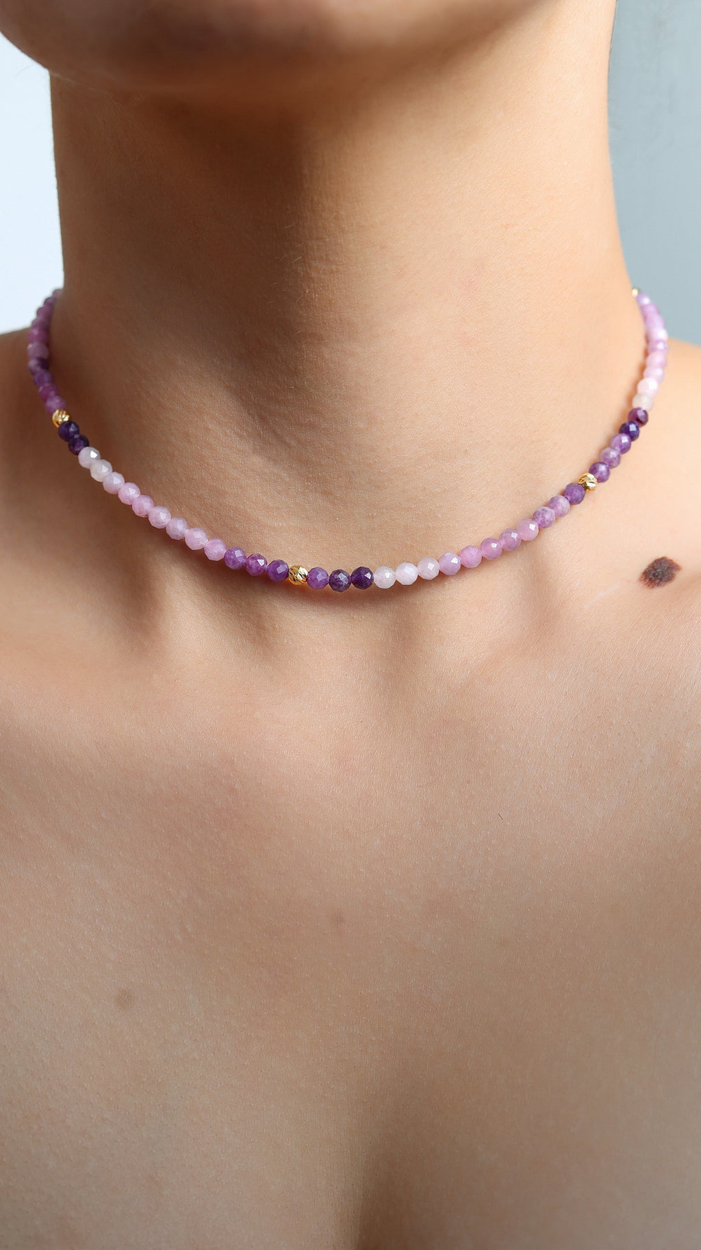 Choker en Piedras Naturales 4 mm con Oro 18K