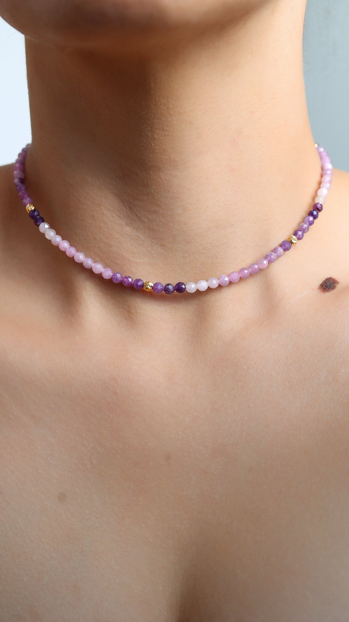 Choker en Piedras Naturales 4 mm con Oro 18K